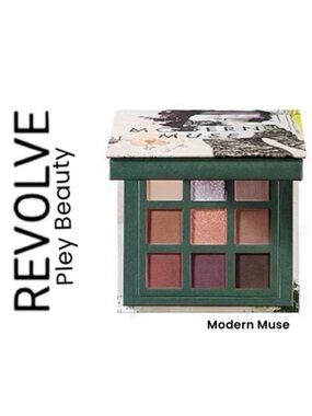 NWT Revolve x Pley Beauty Modern Muse Eyeshadow Palette